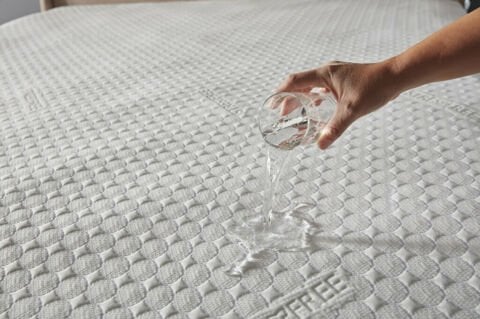 Stress Free Sıvı Geçirmez Fitted Alez Beyaz - 160 x 200 cm