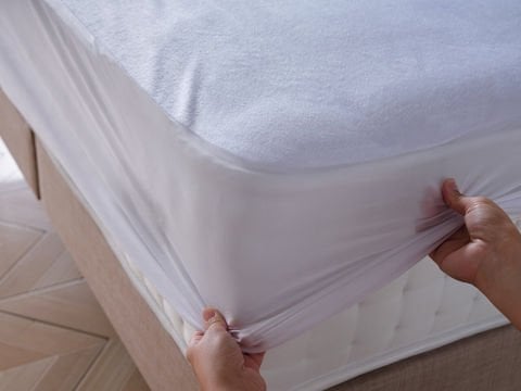 Ultrasoft Sıvı Geçirmez Fitted Alez