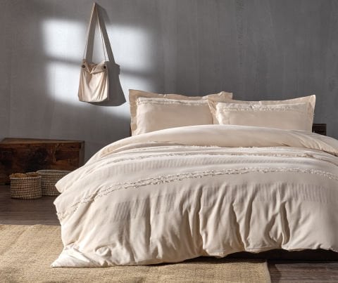 Nevresim Takımı Carla