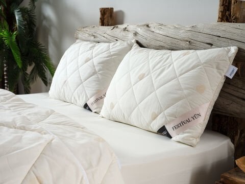 Festival Yün Yorgan Çift Kişilik - Beyaz