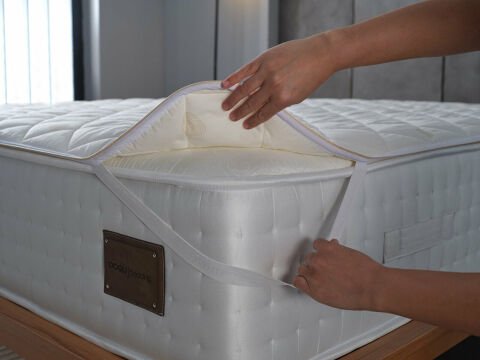 Festival Yün Kapitoneli Alez 200 x 200 cm - Beyaz