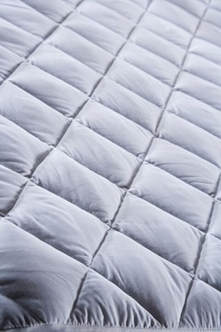 Comfyline Koruyucu Fitted Alez 140 x 190 cm - Beyaz