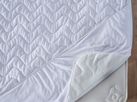 Comfyline Pamuk Sıvı Geçirmez Fitted Alez 140 x 200 cm