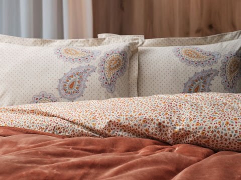 Lauren Serisi Ivana Nevresim Takımı Çift Kişilik