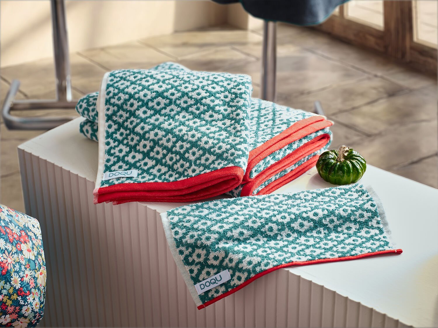 Leris Bouquet Jakarlı Yüz Havlusu 50 x 90 cm - Yesil