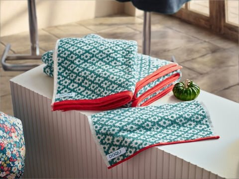 Leris Bouquet Jakarlı Yüz Havlusu 50 x 90 cm - Yesil