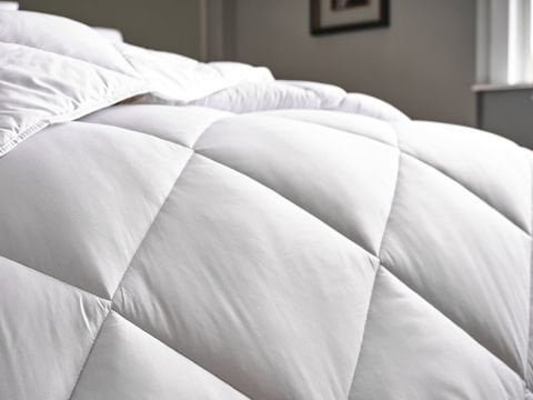 White Line Microfiber Yorgan Çift Kişilik - Beyaz