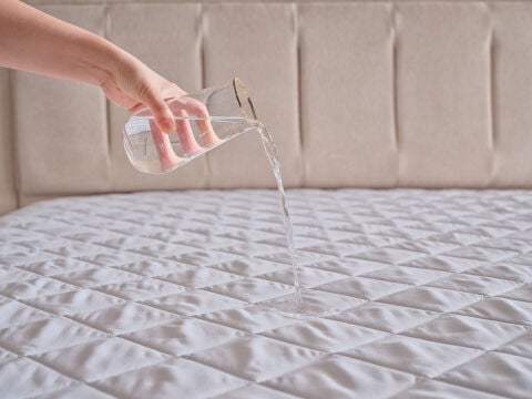 Comfyline Sıvı Geçirmez Fitted Alez 140 x 190 cm - Beyaz