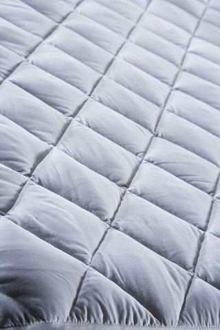 Comfyline Koruyucu Fitted Alez 200 x 200 cm - Beyaz