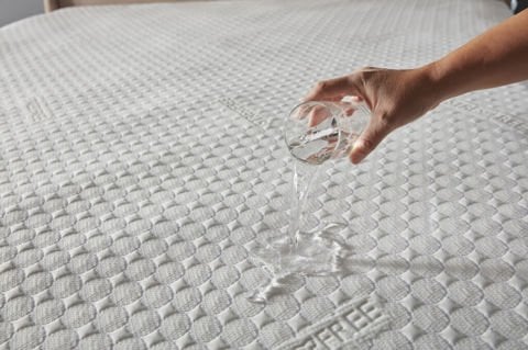 Stress Free Sıvı Geçirmez Fitted Alez Beyaz - 120 x 200 cm